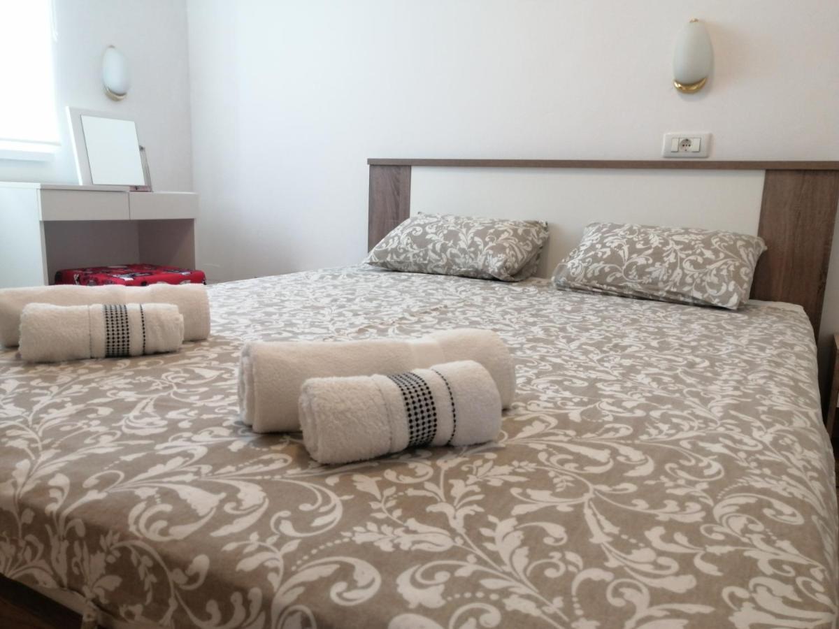 Apartment Layla - Intermezzo With Sea View In Center Of Rabac Kültér fotó